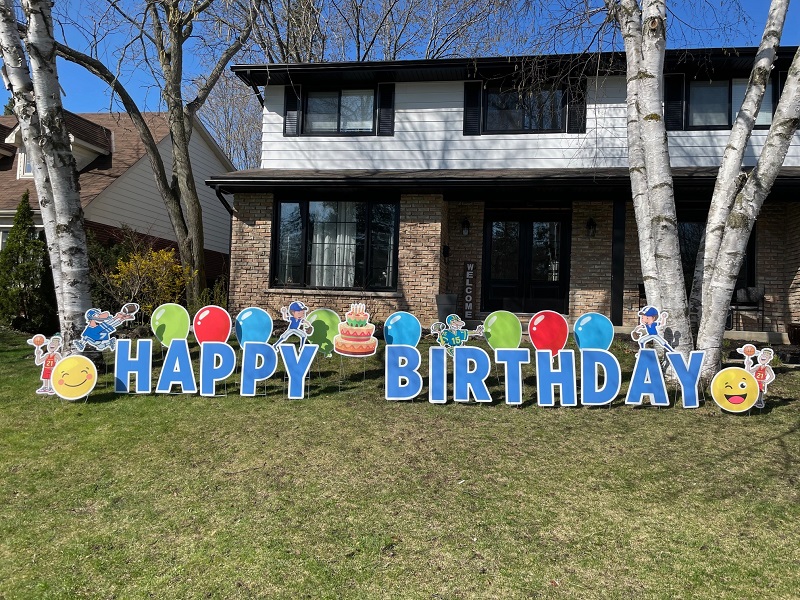 The Advantages of Hiring a Professional Company for Your Happy Birthday Yard Sign