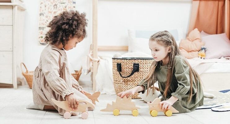 Learn Through Play: 6 Benefits of Montessori Toys