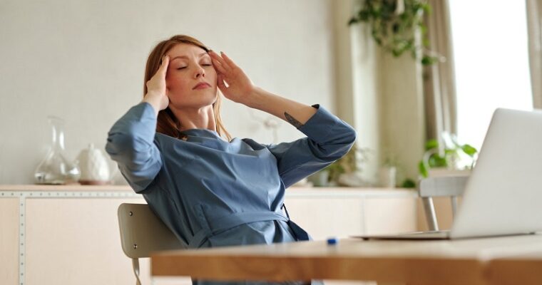 7 Incredible Natural Remedies For Migraine Pain