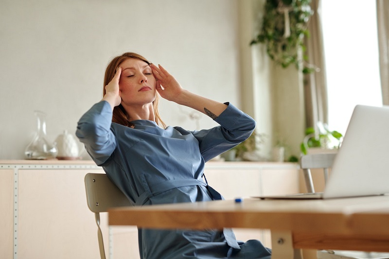 7 Incredible Natural Remedies For Migraine Pain