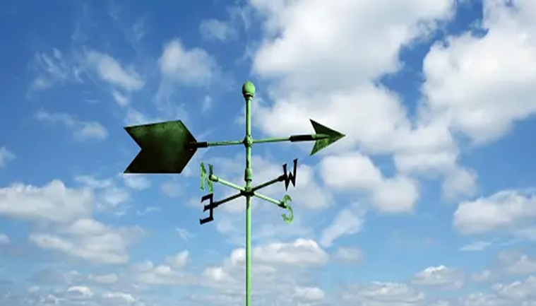 5 Practical Benefits of Installing a Weather Vane on Your Property