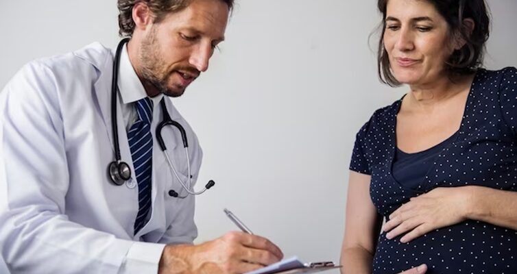 Choosing The Ideal Healthcare Plan For Your Pregnancy Journey