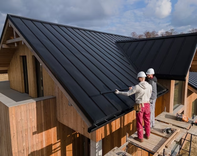 Five Essential Factors To Consider When Choosing A Folsom Roofing Contractor