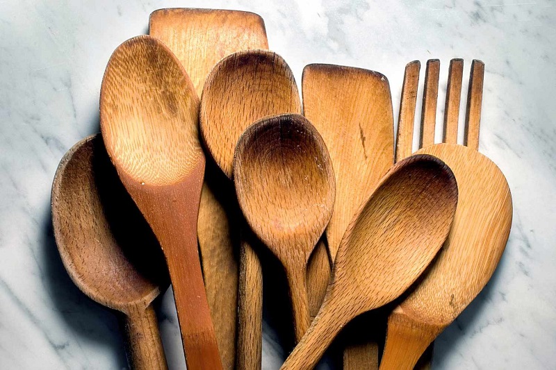 How to Clean Wooden Spoons and Keep Them in Good Condition