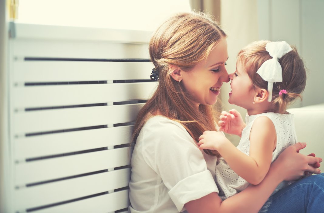 5 Tips to Ensure You Raise a Happy Child as a New Mother