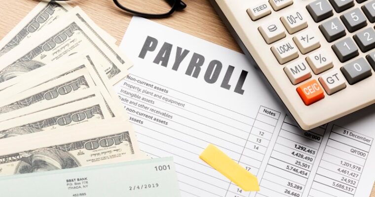 Analyzing the Impact of Payroll Outsourcing on Business Efficiency