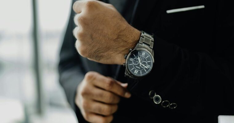 The Ultimate Guide to Buying Pre-Owned Luxury Watches