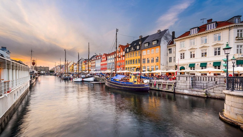 Unforgettable Adventures: Must-Experience Scandinavia Tours for First-Time Visitors