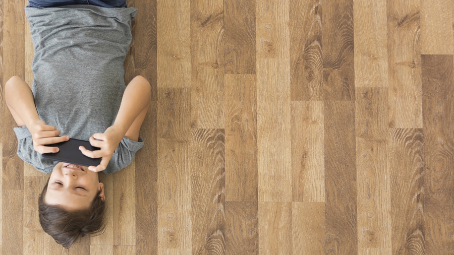 How to Choose the Best Vinyl Flooring Manufacturer for Your Space