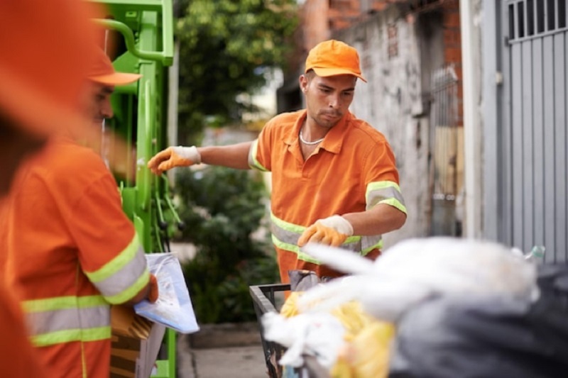 Understanding the Importance of Residential Waste Management Services