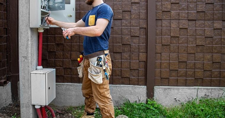 The Ultimate Checklist for Hiring a Professional Electrician