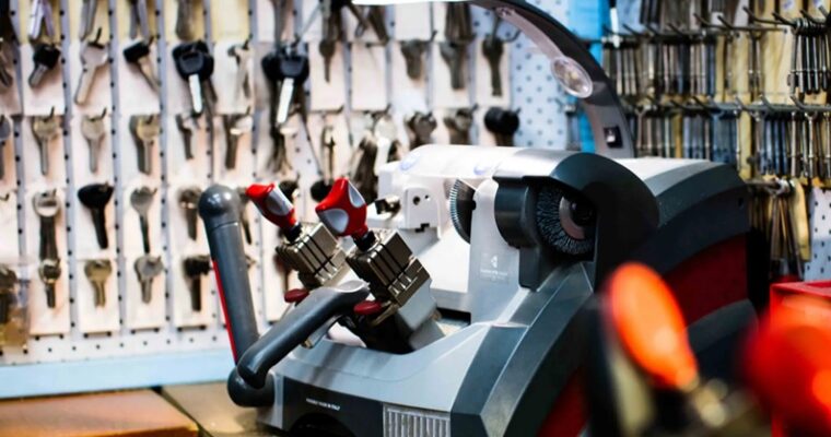 Complete Checklist for Hiring Reputable Key Cutting Providers