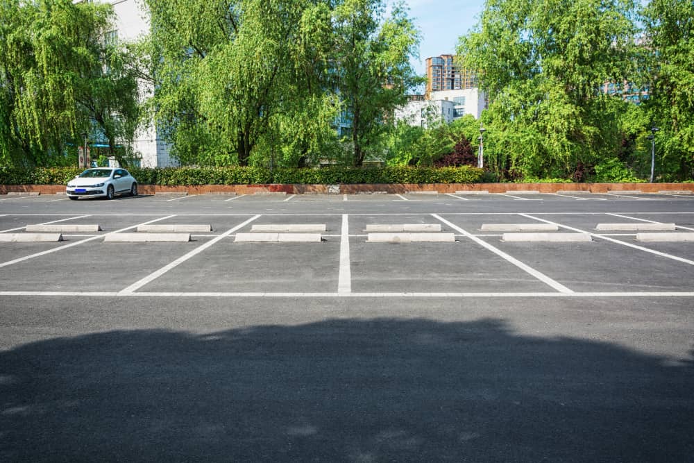 car park line marking